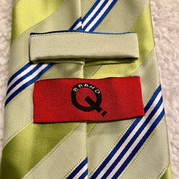 Sharp Brand Q Tie NWOT - Picture 2 of 4